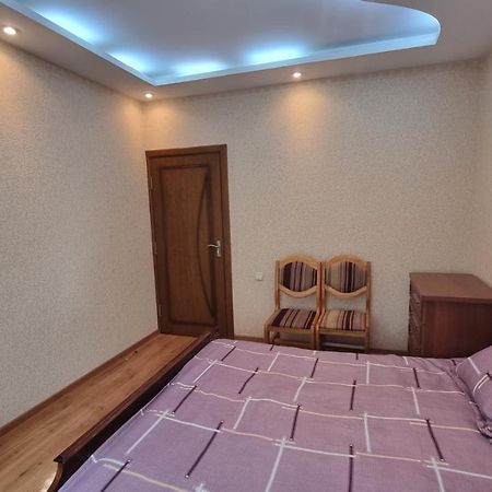 Cosy Appartment 塔什干 外观 照片